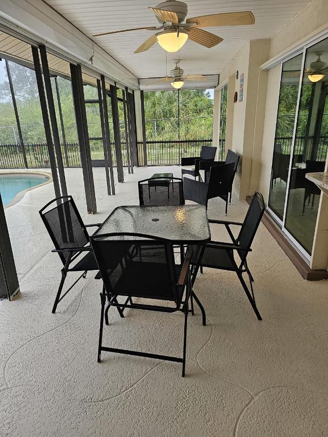 Seabreeze 3-Bedroom Pool Villa Close To The Beach!!! Port Charlotte Exteriör bild
